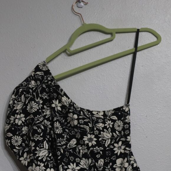 Free People Black Floral Print Somethin Bout You One Shoulder Bodysuit Sz XS NWT - Picture 11 of 16